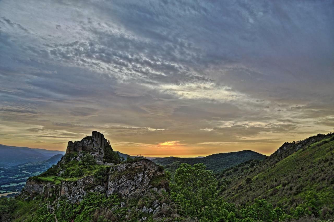Gite D'Etape De Roquefixade Bagian luar foto